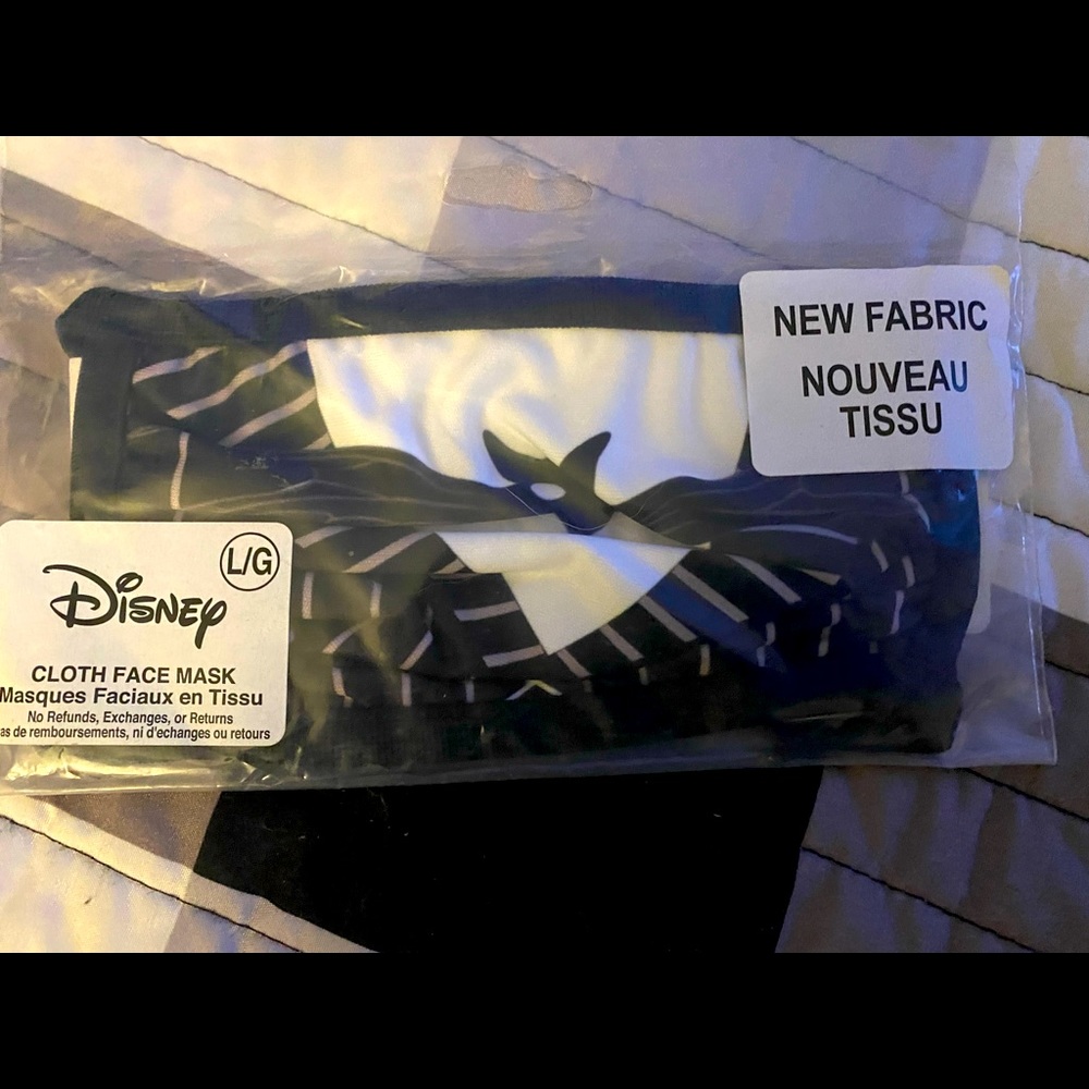 Jack Skellington Walt Disney World Facemask no longer available  Disney Parks✨💀